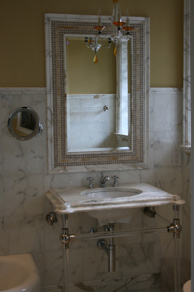 Tuscan bathroom photo in Raleigh