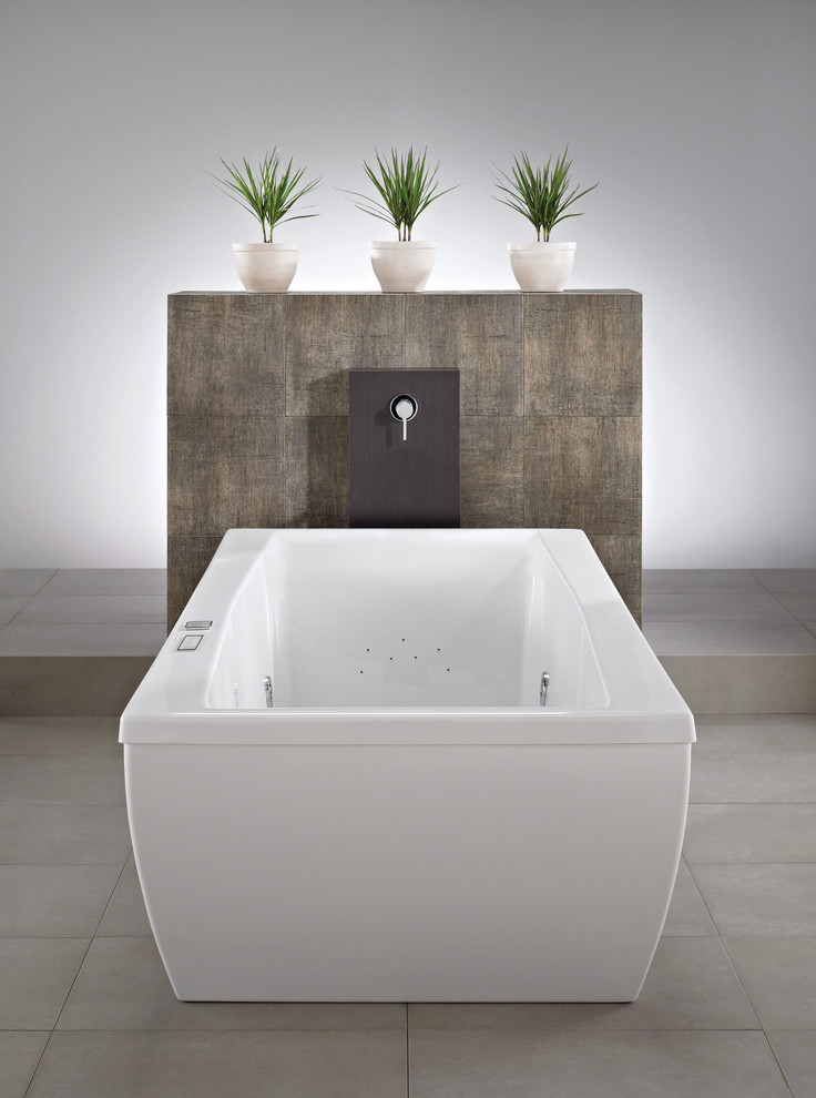 Produits Neptune Canadian Made Bathtubs and More Modern Bathroom