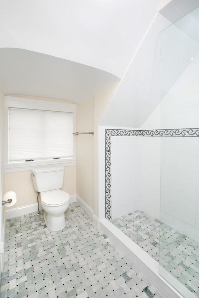 Example of a large trendy 3/4 white tile marble floor and gray floor bathroom design in DC Metro with a one-piece toilet and beige walls