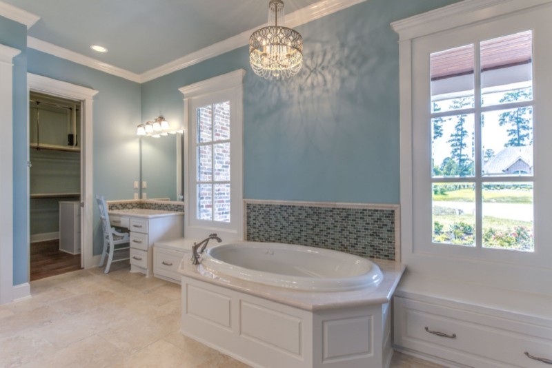 Example of an arts and crafts bathroom design in Houston