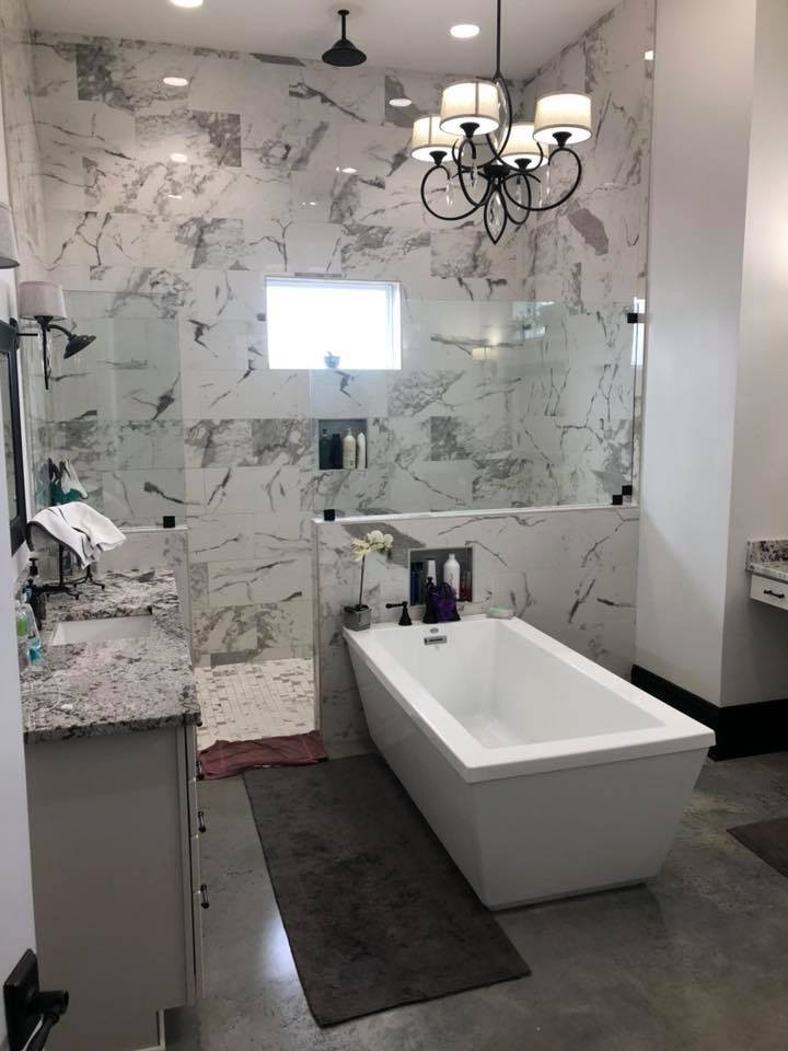 projects Classique Chic Salle de Bain La NouvelleOrléans par