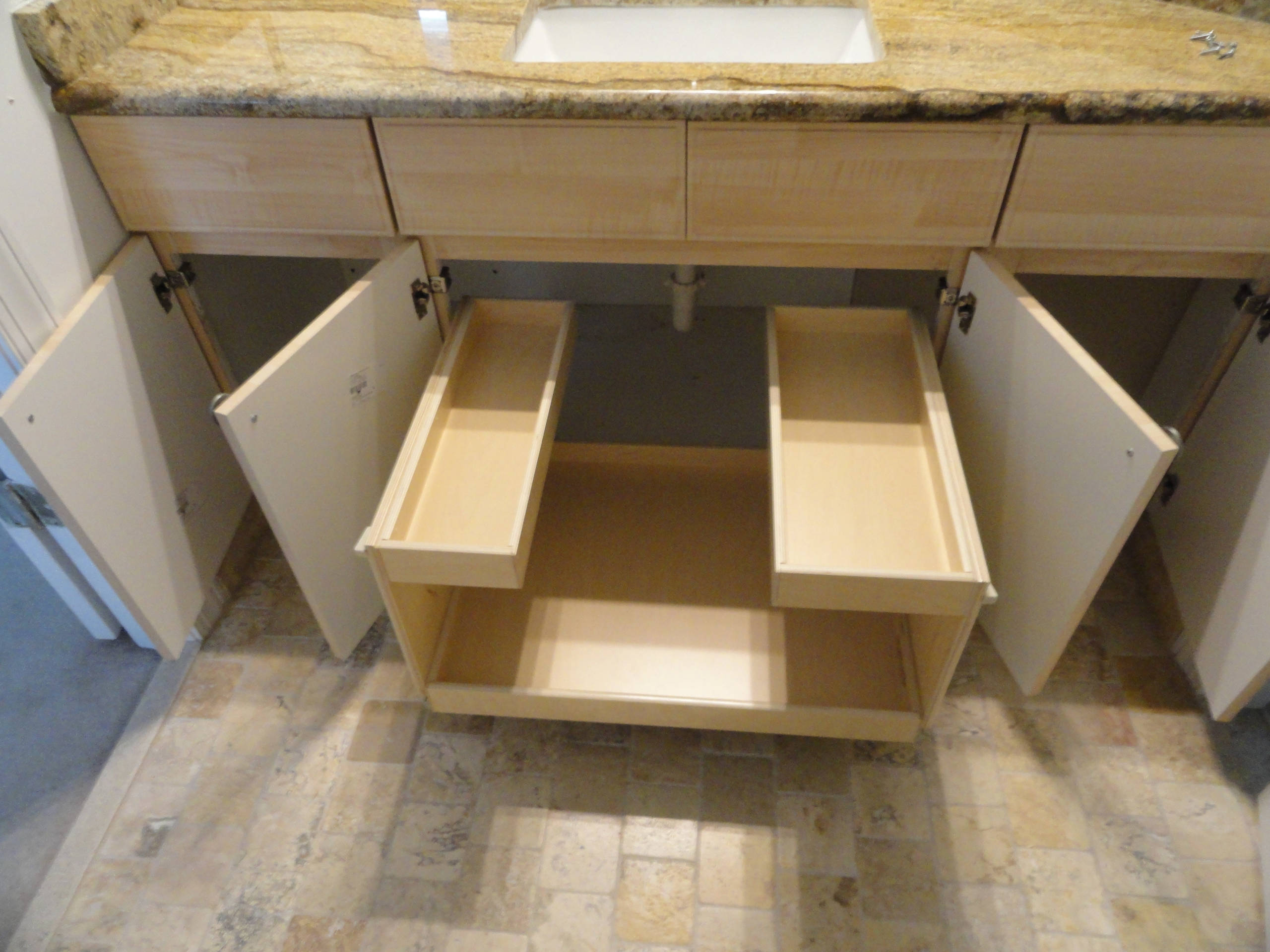 Pull Out Cabinet Bathroom Ideas Houzz, Slide Out Shelves For Bathroom Cabinets
