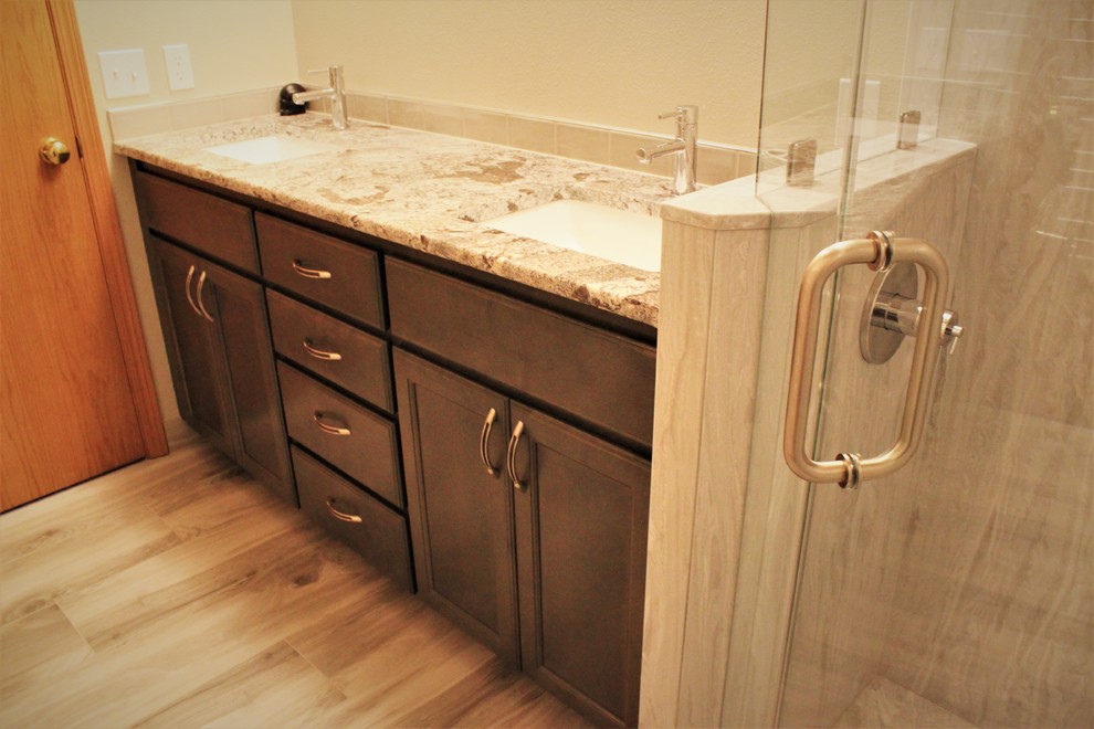 Puyallup Kitchen and Master Bathroom Remodel Traditional Bathroom