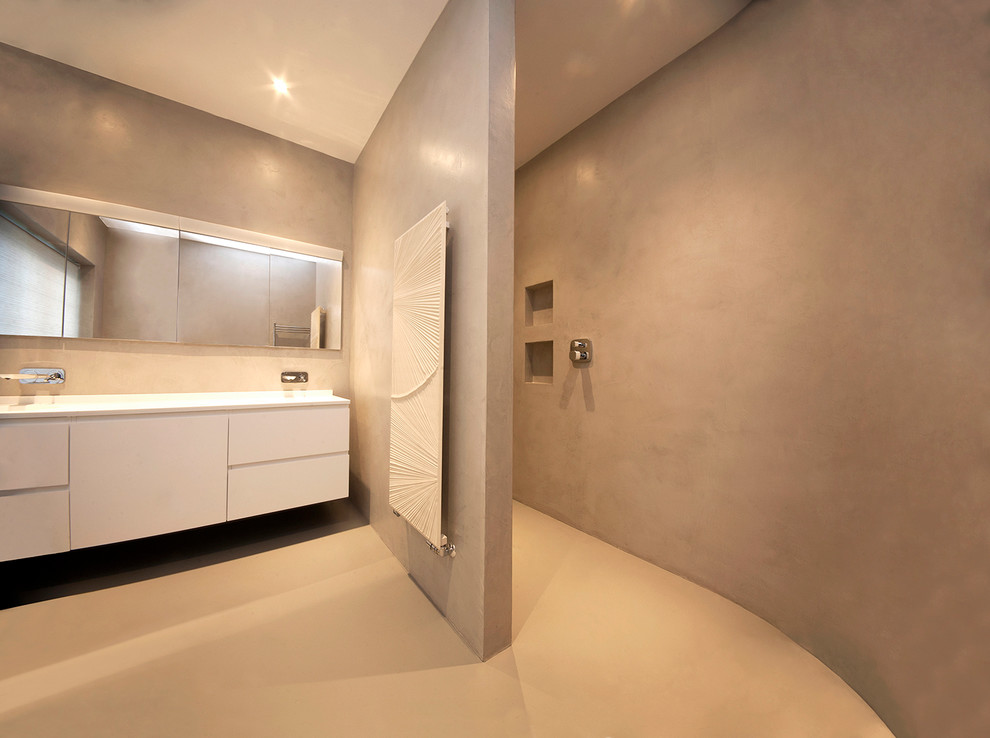 Foto de cuarto de baño principal contemporáneo con microcemento
