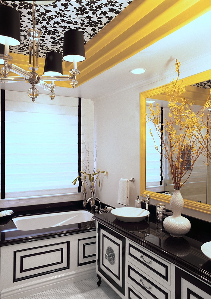Esempio di una grande stanza da bagno padronale design con consolle stile comò, vasca ad alcova, pareti bianche, pavimento con piastrelle a mosaico, lavabo a bacinella, pavimento bianco e top nero