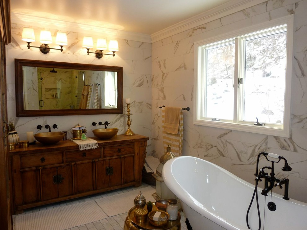 Inspiration for a transitional bathroom remodel in Newark