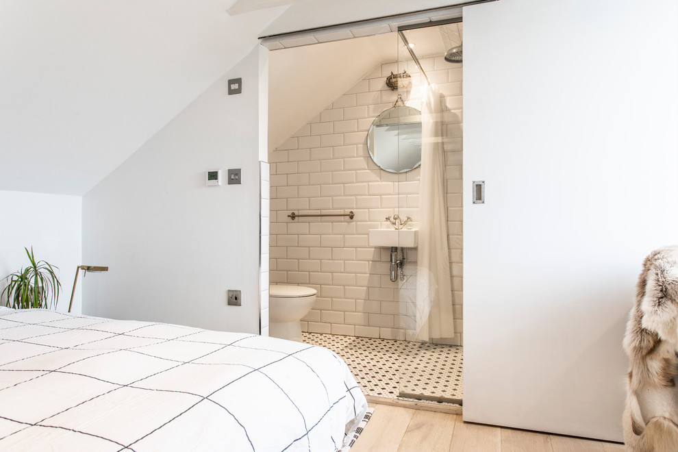 RENOVATION IN HIGHBURY & ISLINGTON Modern Bathroom London by