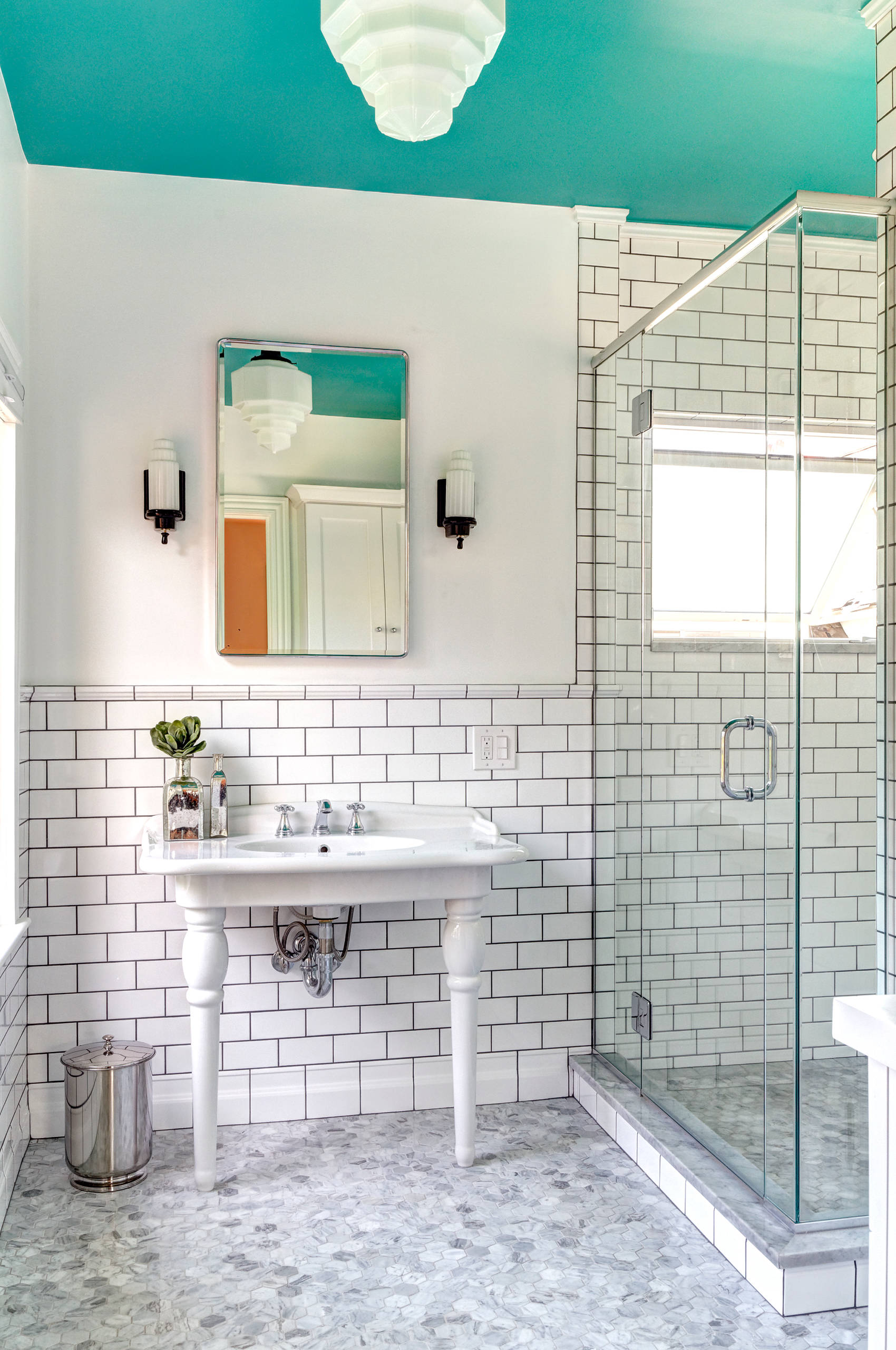 Retro Bathroom Houzz