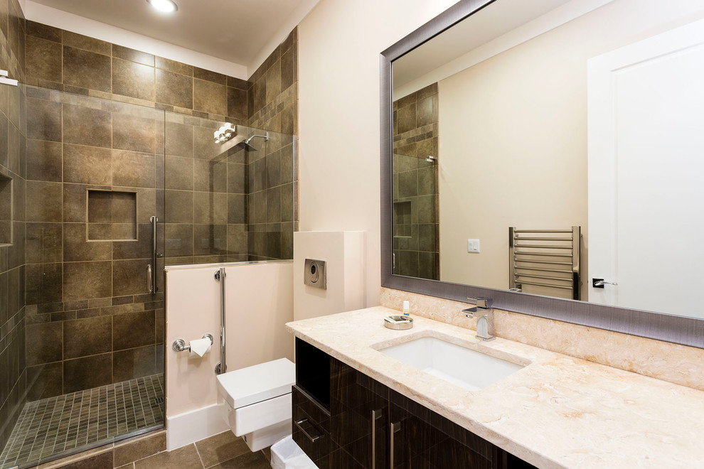 Reunion Resort 3000 Contemporary Bathroom Orlando by Top Villas