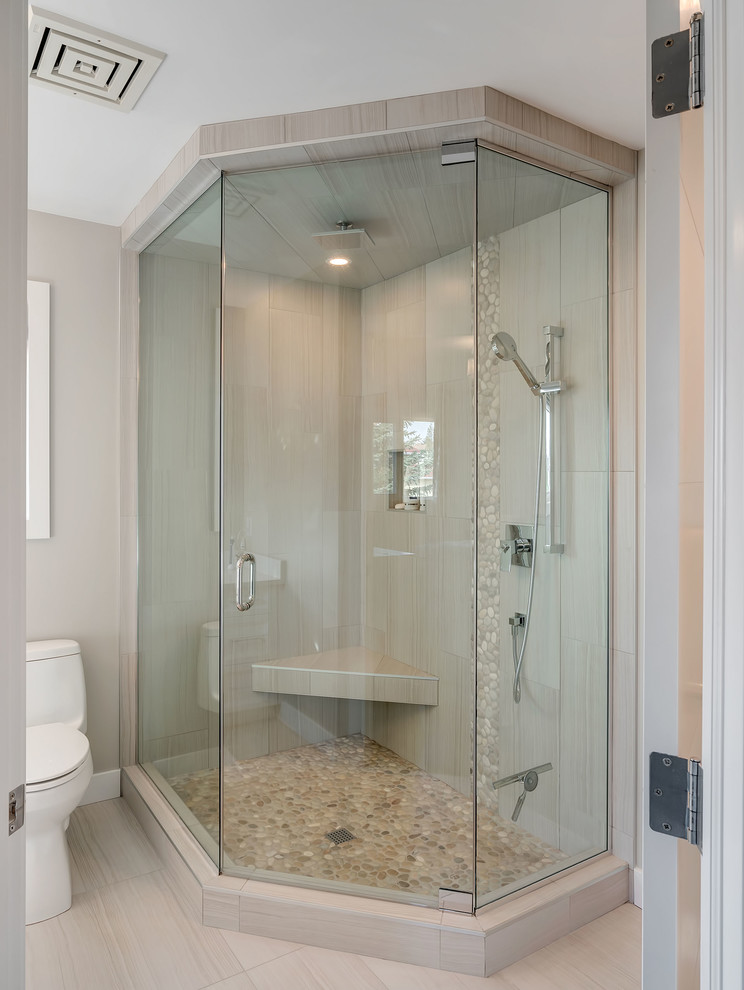 Medium sized retro family bathroom in Vancouver with shaker cabinets, white cabinets, a corner shower, a one-piece toilet, grey tiles, grey walls and a submerged sink.
