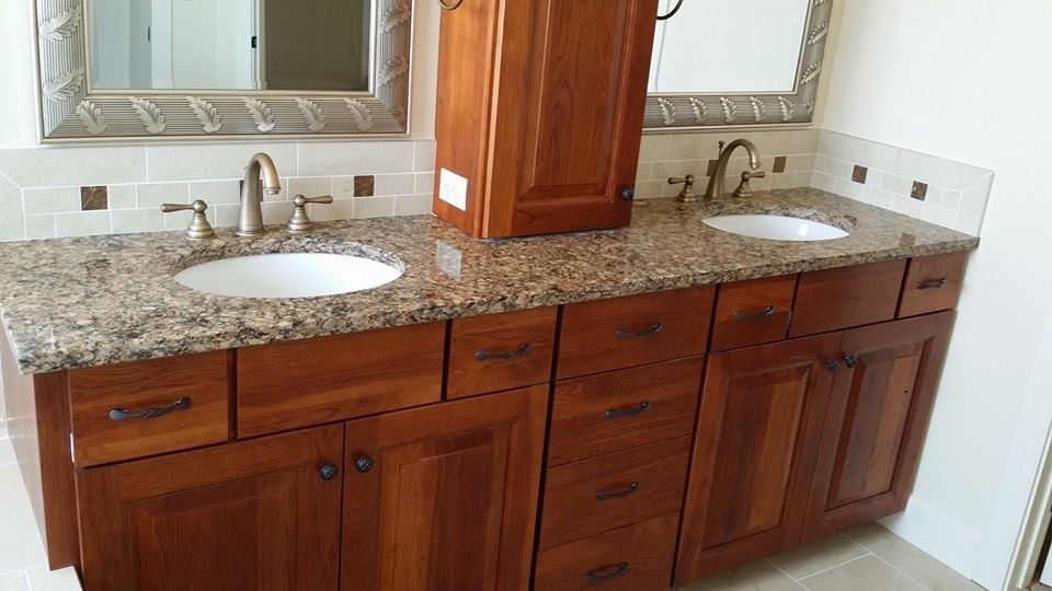 Bathroom - traditional porcelain tile porcelain tile bathroom idea in Boise with quartz countertops