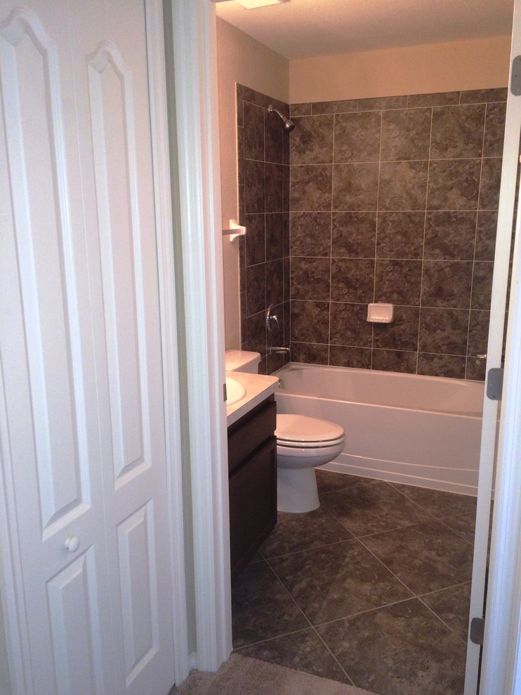 Roanoke New Home Floor Plan For In Lakeland Fl Oaf 72 Eclectic Bathroom Orlando By Jared Weggeland - Lakeland Tile And Bathroom Roanoke New Home Floor Plan For In Lakeland Fl Oaf 72 Eclectic Bathroom Orlando By Jared Weggeland - Lakeland Tile And Bathroom