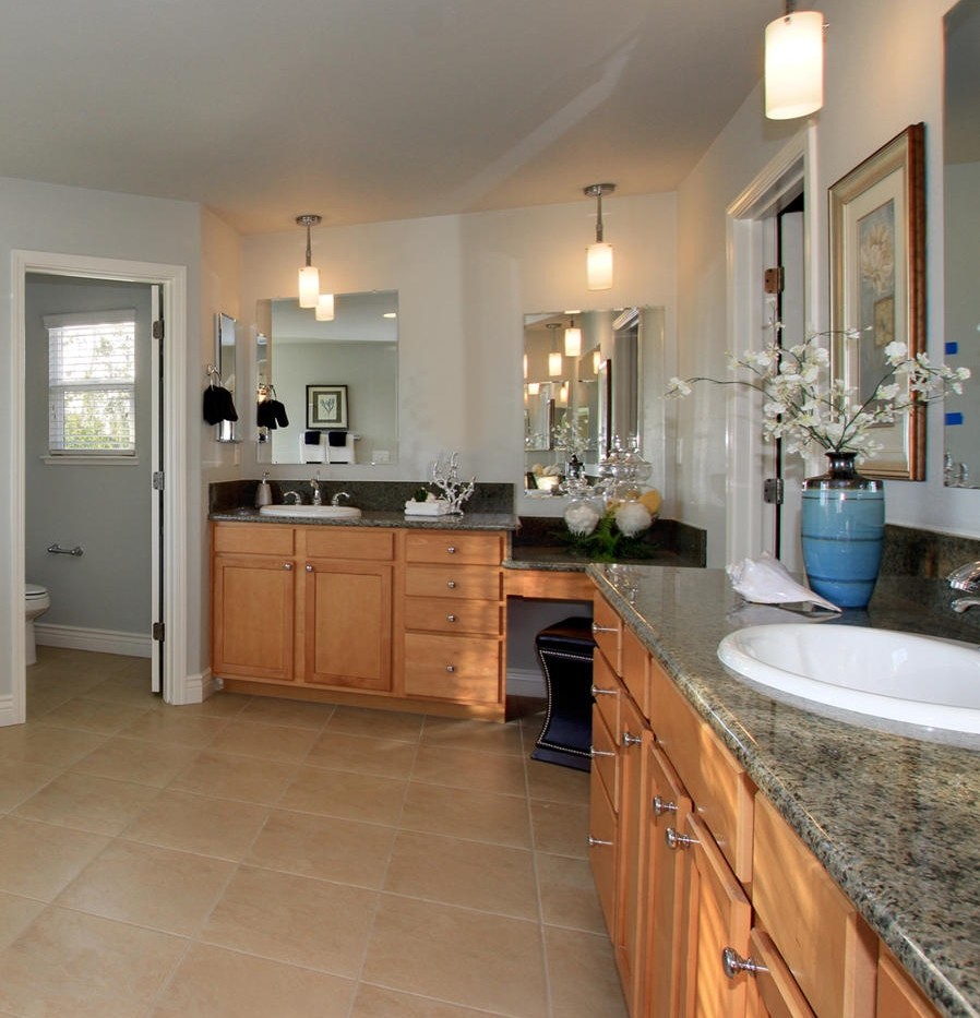 Rossmere redesign for resale Transitional Bathroom Sacramento