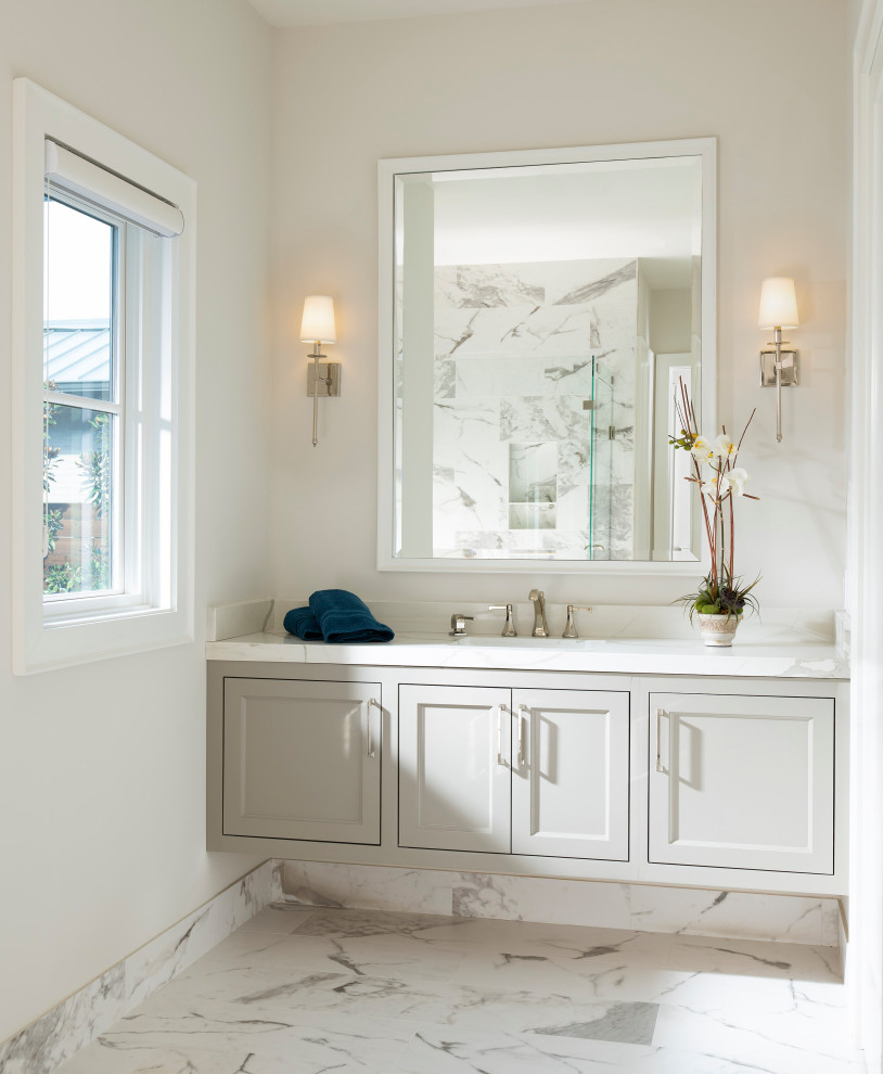 San Gabriel - Transitional - Bathroom - Dallas - by Mohment | Houzz