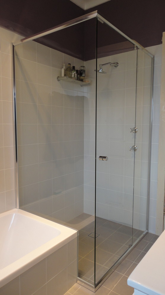 Semi Frameless Shower Screens Modern Badezimmer Sydney von
