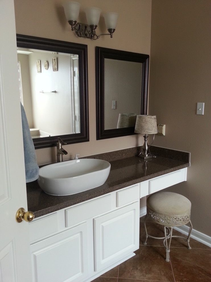 Example of a large classic master beige tile and ceramic tile ceramic tile bathroom design in Houston with an undermount sink, recessed-panel cabinets, white cabinets, quartzite countertops, a two-piece toilet and beige walls