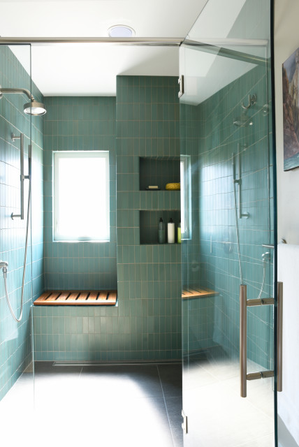 7 Stylish Ways to Stash the Shower Squeegee