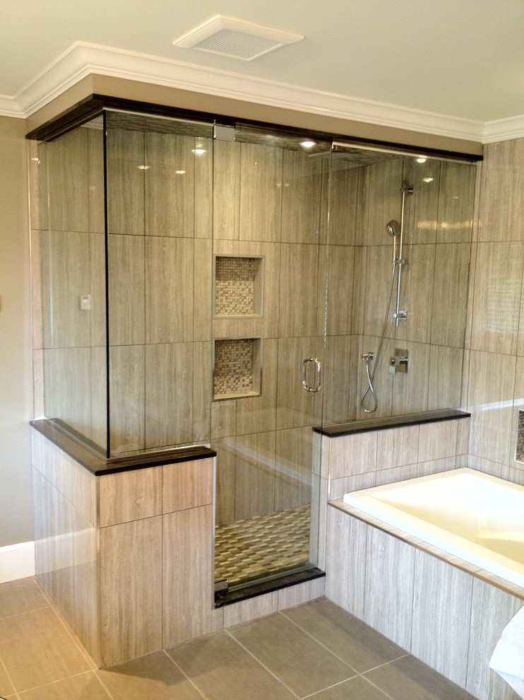 Shower enclosures Contemporary Bathroom Vancouver by Alto Glass