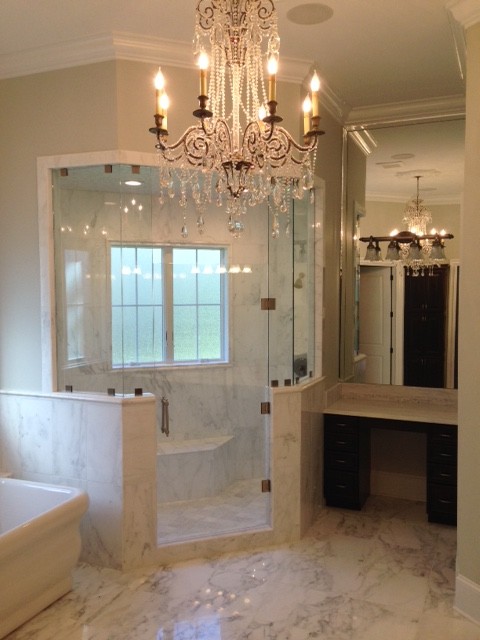 Стильный дизайн: главная ванная комната в классическом стиле - последний тренд