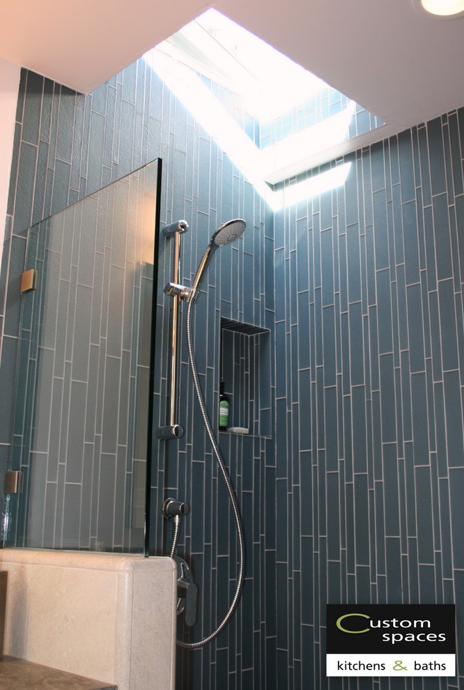 Shower niche and skylight Modern Bathroom San Francisco by SJ&J