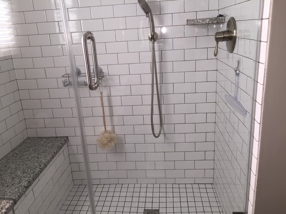 This is an example of a classic bathroom in Philadelphia.