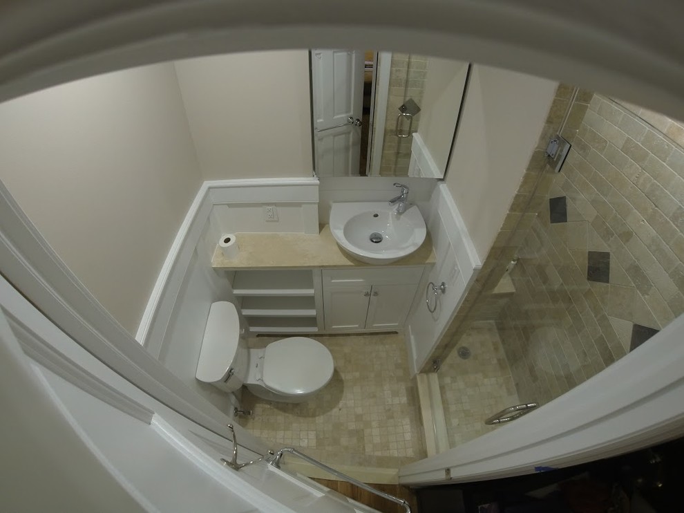Kleines Modernes Badezimmer in New York