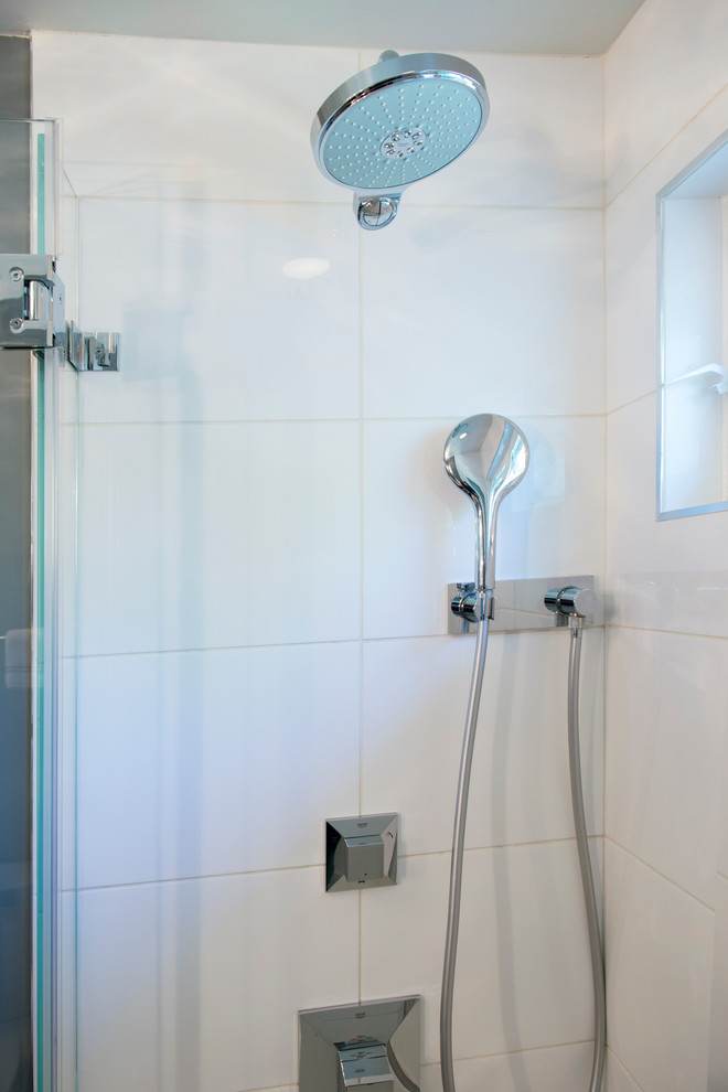 Small Bathroom Remodel in Alexandria, VA Contemporary Bathroom DC