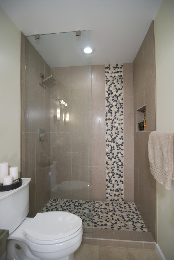 ワシントンD.C.にあるアジアンスタイルのおしゃれな浴室 (石タイル) の写真