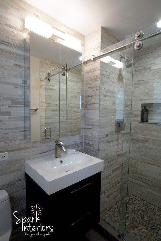 Imagen de cuarto de baño moderno pequeño