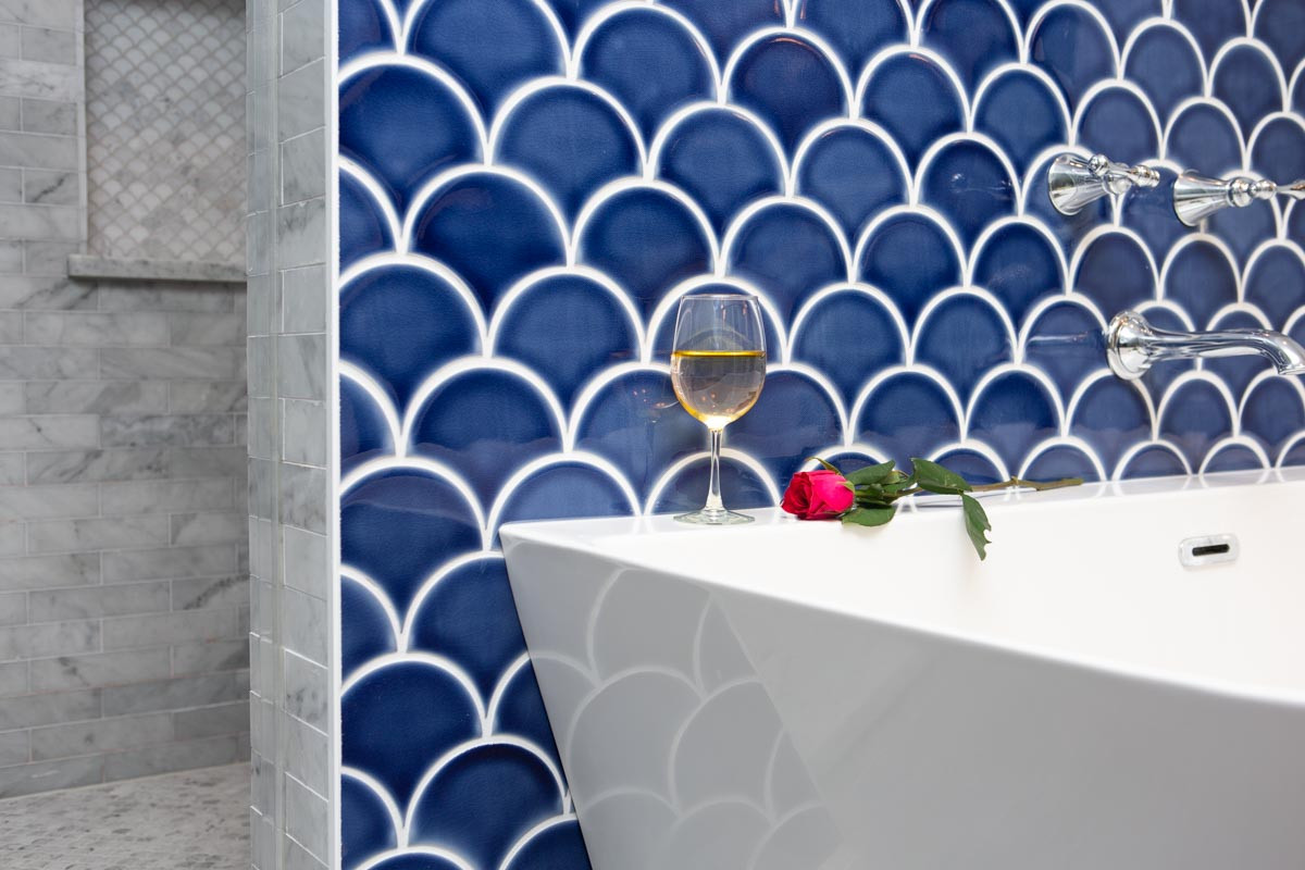 おしゃれな浴室 バスルーム 青いタイル の画像 75選 22年11月 Houzz ハウズ
