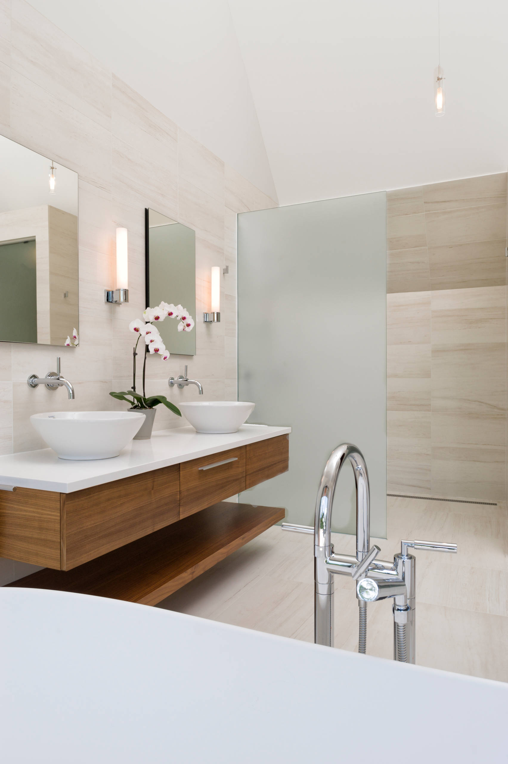 75 Beautiful Beige Stone Tile Bathroom Pictures Ideas July 75 Beautiful Beige Stone Tile Bathroom Pictures Ideas July