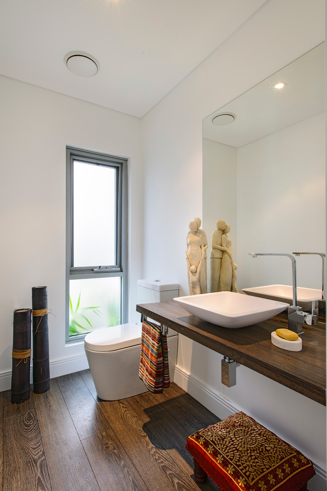 シドニーにあるコンテンポラリースタイルのおしゃれな浴室 (ベッセル式洗面器) の写真