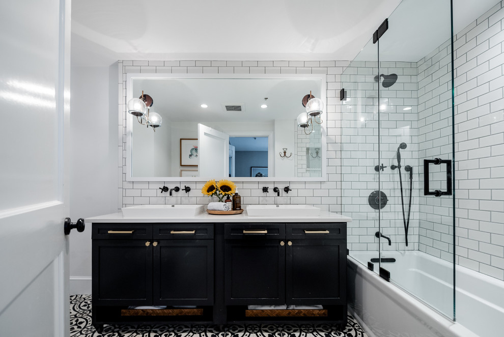 Inspiration for a small eclectic bathroom in Boston.