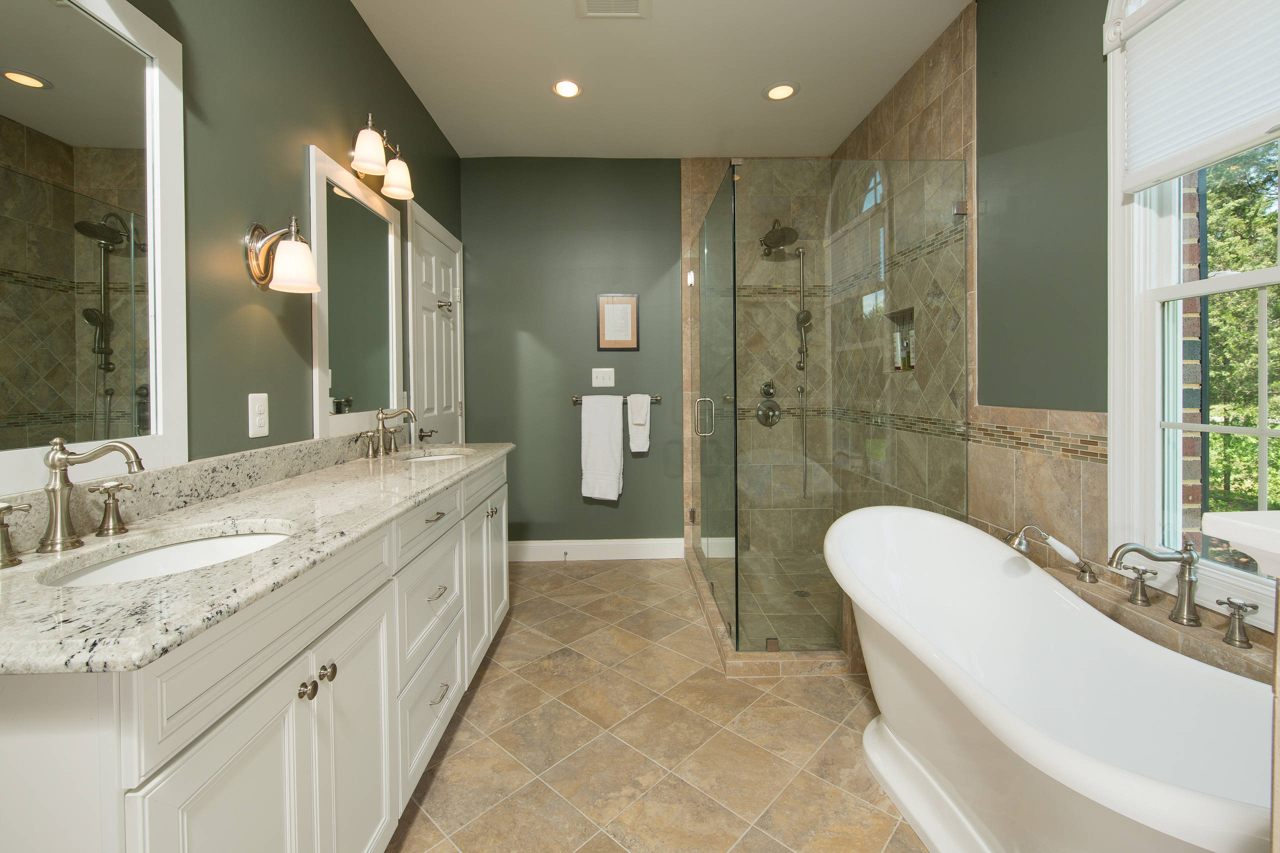 Brown Tile Bathroom With Green Walls, Green And Brown Bathroom