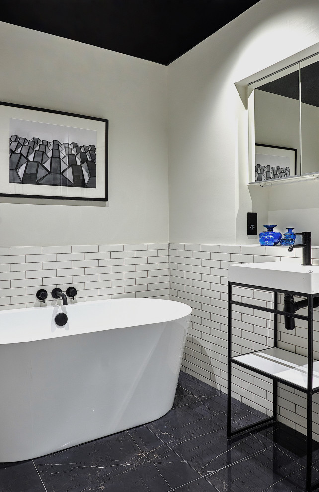 Inside Interior Designer Alua Kul's Stylish Penthouse - YouTube - Designer Penthouse Flat