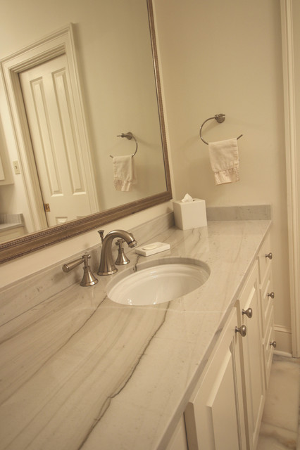 Stunning Mont Blanc Quartzite - Bathroom - New Orleans - by Fernis LeBlanc  Tile Inc | Houzz