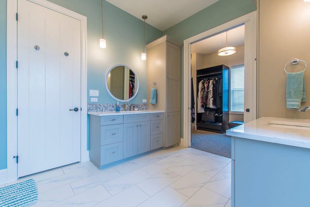 Alcove bathtub - country kids' white tile and ceramic tile ceramic tile and gray floor alcove bathtub idea in Vancouver with shaker cabinets, dark wood cabinets, a one-piece toilet, gray walls, an integrated sink, quartzite countertops and white countertops