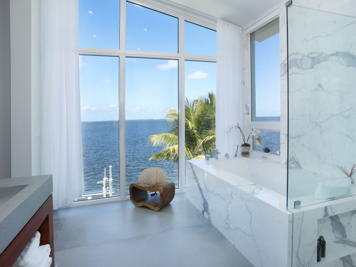 This is an example of a medium sized modern bathroom in Miami.