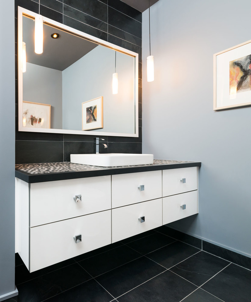 Suspended vanity Contemporary Bathroom Montreal by Élysée Houzz