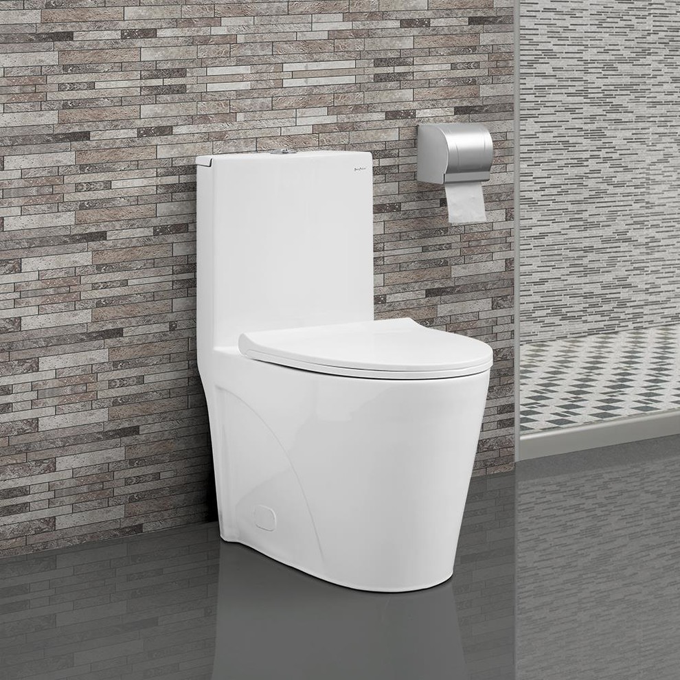 Пример оригинального дизайна: ванная комната в современном стиле с унитазом-моноблоком
