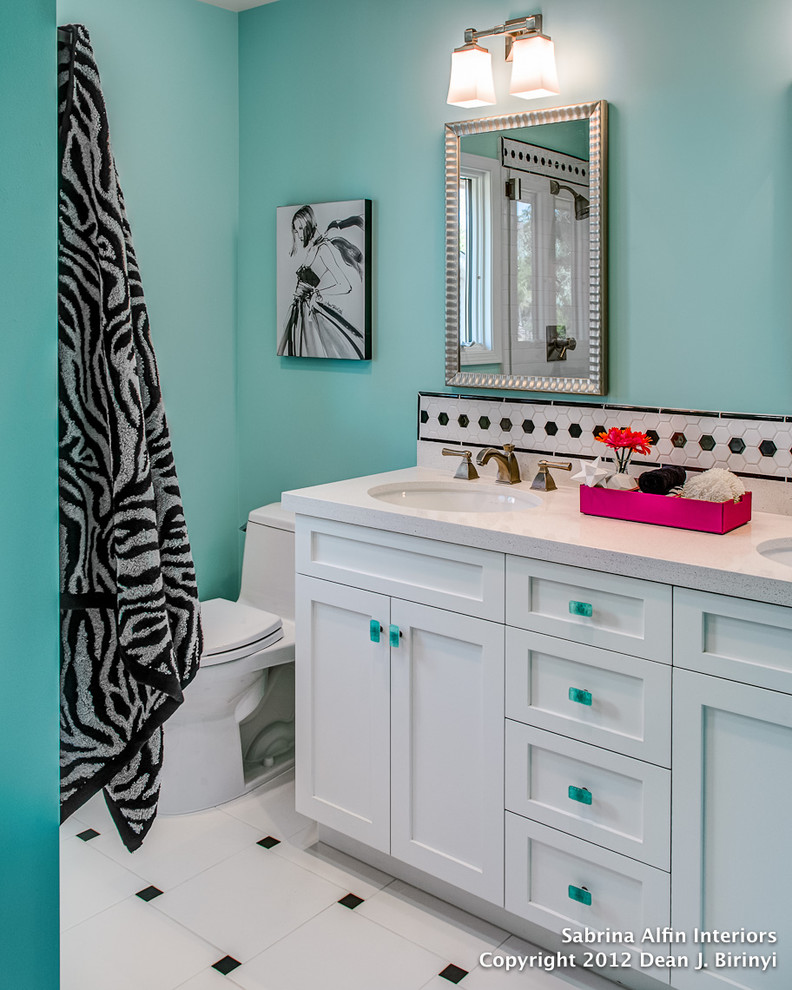 Example of a trendy bathroom design in San Francisco