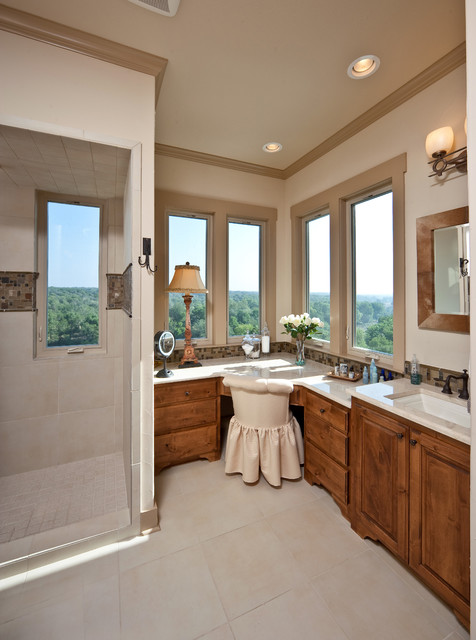 Texas Hill Country on the River in Cordillera Ranch - Rustikal