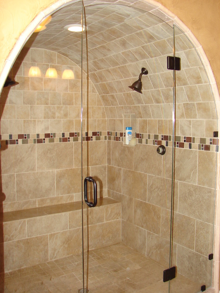 Inspiration for a timeless bathroom remodel in Dallas