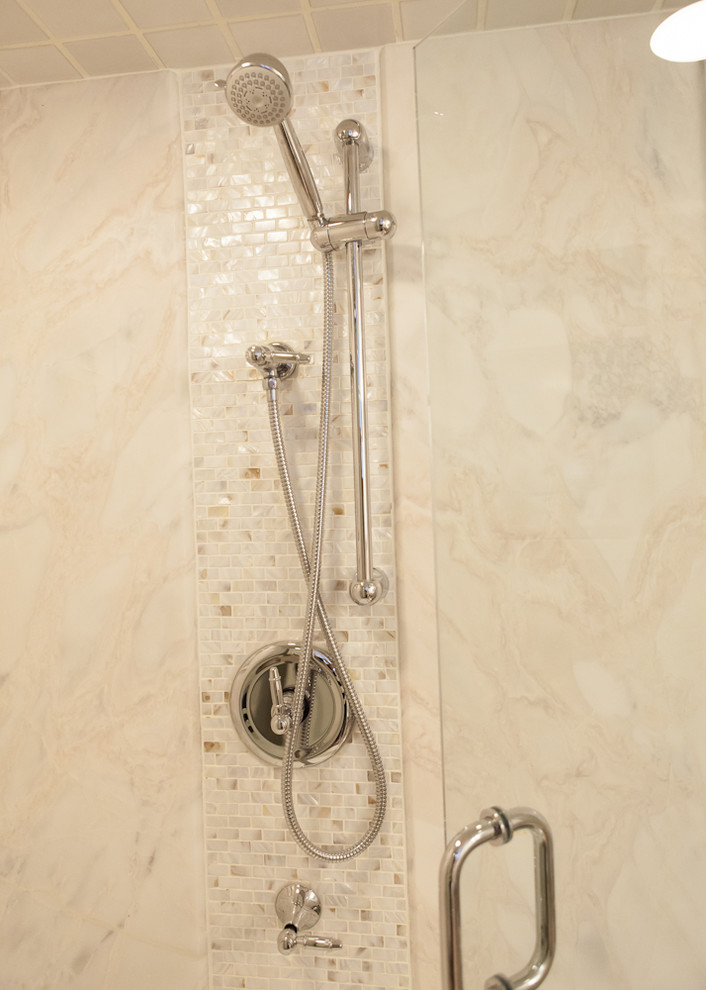 The Kingsway EJ Traditional Bathroom Toronto by Pure Bliss
