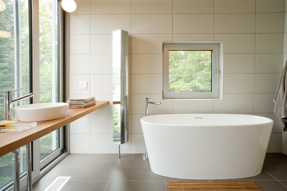 The Ove Bathtub Bov 01 62 Contemporary Bathroom Montreal By Wetstyle Houzz