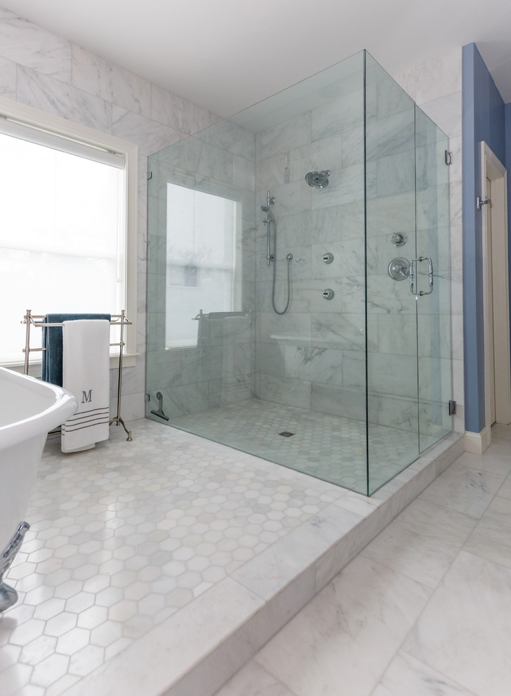 Inspiration for a medium sized nautical ensuite bathroom in Jacksonville with recessed-panel cabinets, white cabinets, a claw-foot bath, a built-in shower, white tiles, marble tiles, multi-coloured walls, marble flooring, a submerged sink, marble worktops, white floors and a hinged door.