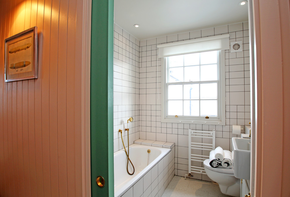 This is an example of a nautical bathroom in Buckinghamshire.