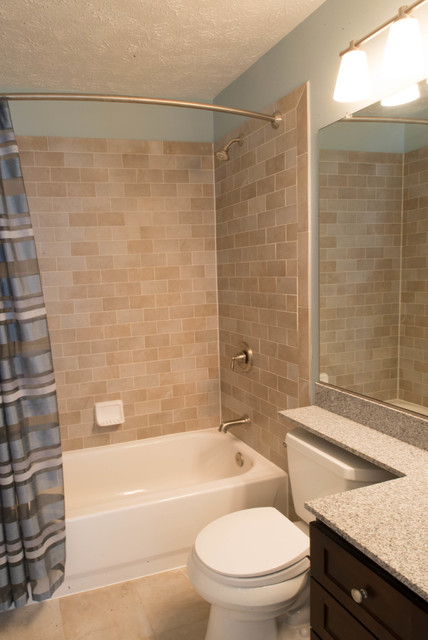 Three Fixture Hallway Bath - Riva, MD - Modern - Bathroom - DC Metro - by  Metropolitan Bath And Tile | Houzz