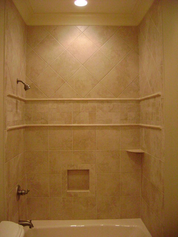 Bathroom - mid-sized traditional 3/4 beige tile and ceramic tile bathroom idea in Other with beige walls