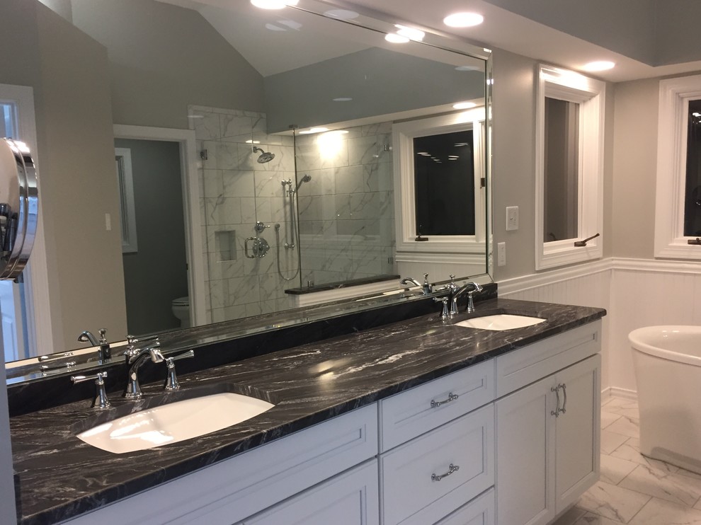 This is an example of a large classic bathroom in Richmond.